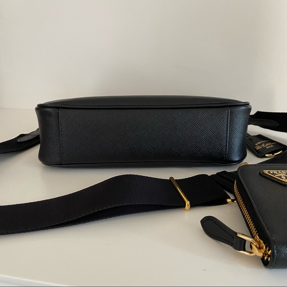 Prada Re-Edition 2005 Saffiano - Picture 9 of 12